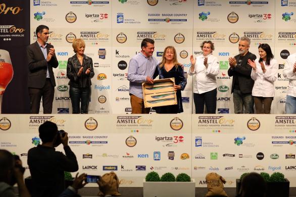 La Asociación de Hostelería y Turismo de Navarra recibe el Premio de Honor a 20 años de Pinchos   