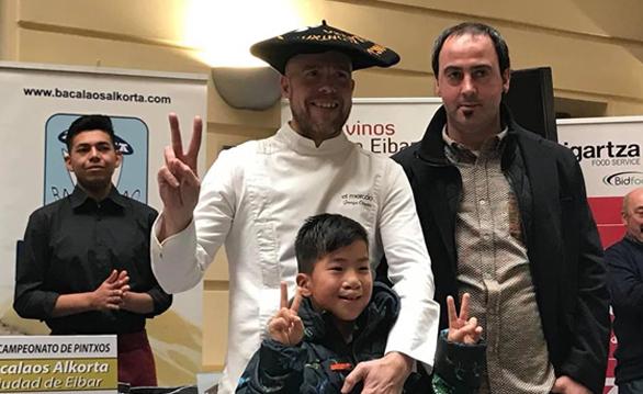 El restaurante El Merca´o de Pamplona ha ganado el II Concurso de Pintxos “Bacalao Alkorta” de Eibar